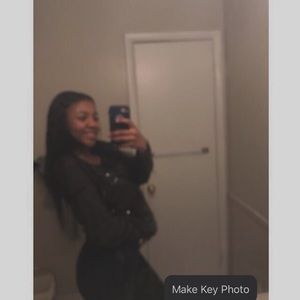 Meet your Posher, Kevine